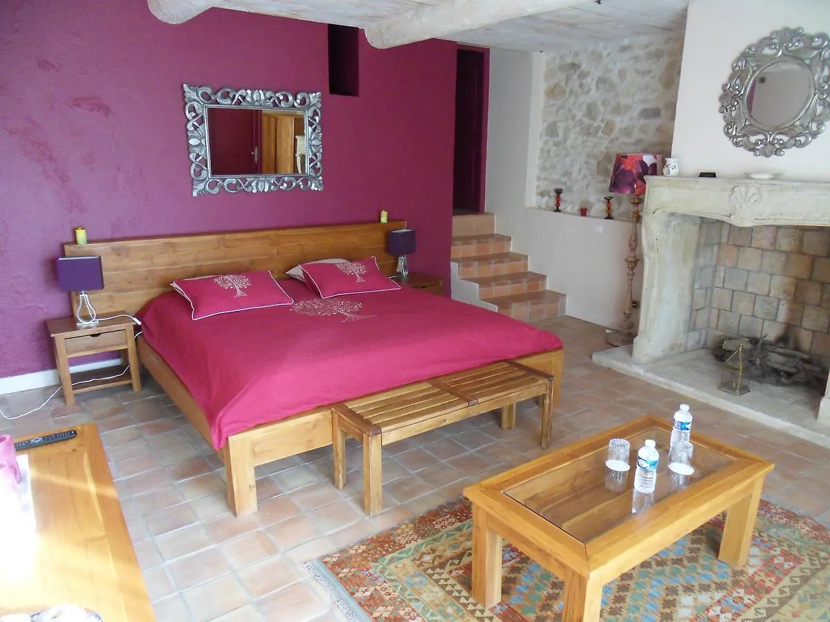 Domaine De L'Olibaou Bed & Breakfast Venelles 2*,