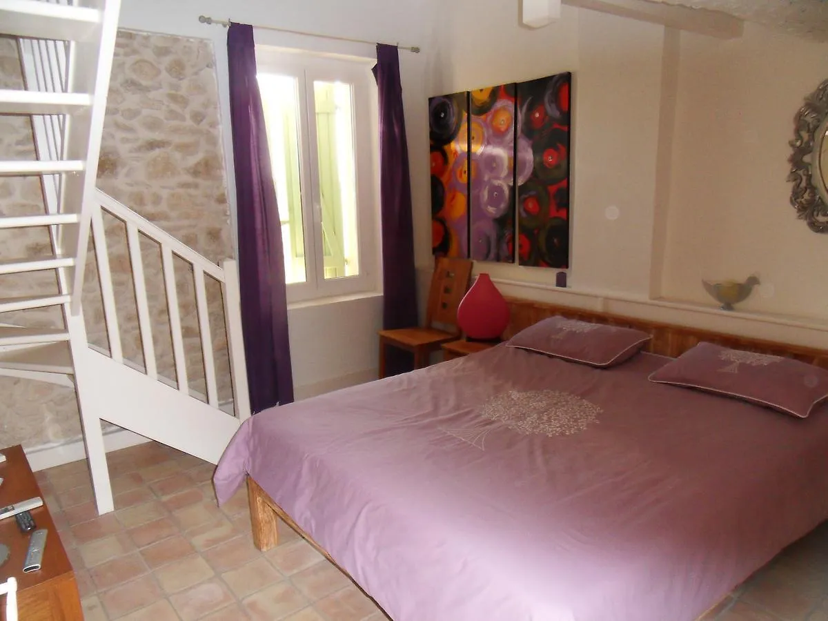 Domaine De L'Olibaou Bed & Breakfast Venelles